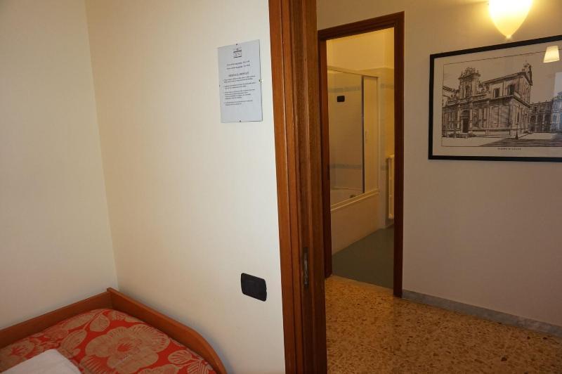 B&B Piazza 300Mila Lecce Extérieur photo