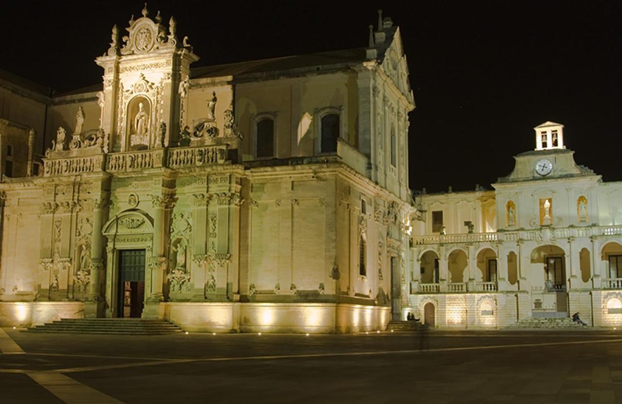 B&B Piazza 300Mila Lecce Extérieur photo
