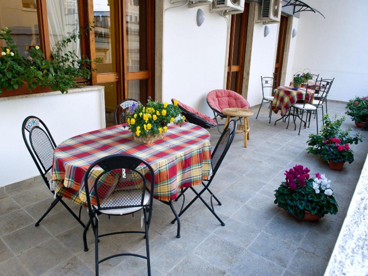 B&B Piazza 300Mila Lecce Chambre photo